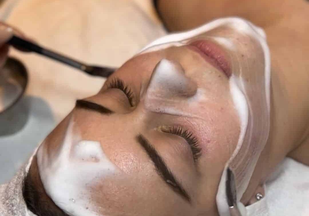 skin scrubber by yoel schoonheidssalon